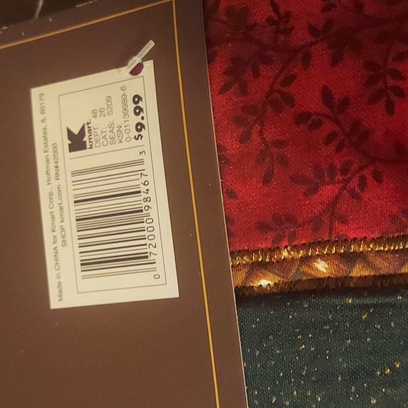 Christmas Kitchen Linens (10 pc) - Picture 10 of 11